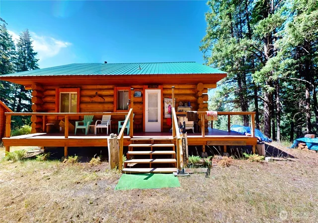 Photo 2 of Single family home for sale at 100 Spring Meadow Ln, Oroville, WA 98844 | MLS# NWM2420682 | Listing updated on 2026-09-17