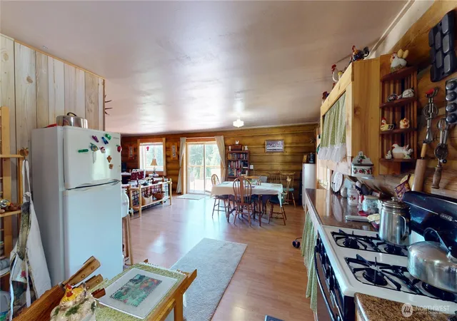 Photo 3 of Single family home for sale at 100 Spring Meadow Ln, Oroville, WA 98844 | MLS# NWM2420682 | Listing updated on 2026-09-17