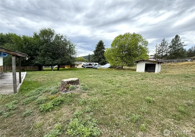 Photo 1 of Single family home for sale at 653 E 9th Street, Republic, WA 99166 | MLS# NWM2422654 | Listing updated on 2026-09-17