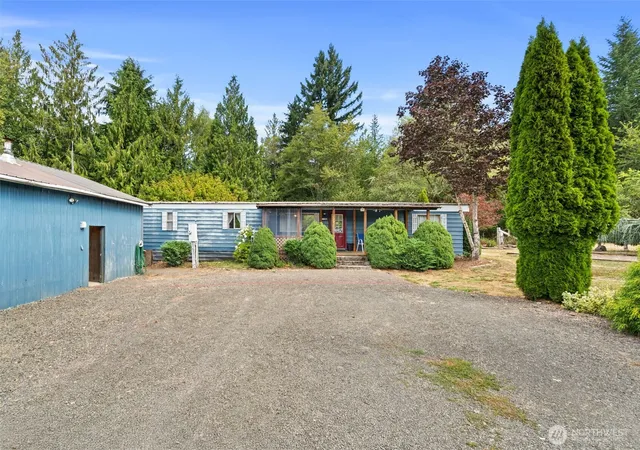Photo 3 of Manufactured home for sale at 886 21 Salmon Crk Rd #21, Mossyrock, WA 98564 | MLS# NWM2423366 | Listing updated on 2026-09-17