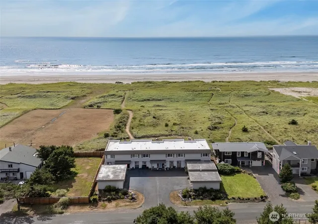 Photo 3 of Condo for sale at 33613 G St #3, Ocean Park, WA 98640 | MLS# NWM2425270 | Listing updated on 2026-09-17
