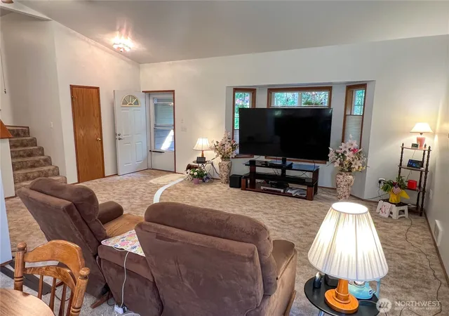 Photo 4 of Single family home for sale at 593 Prospect Ave, Port Townsend, WA 98368 | MLS# NWM2426247 | Listing updated on 2026-09-17