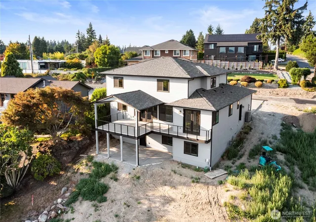 Photo 4 of Single family home for sale at 12124 50th Street Ct E, Puyallup, WA 98372 | MLS# NWM2426720 | Listing updated on 2026-09-16