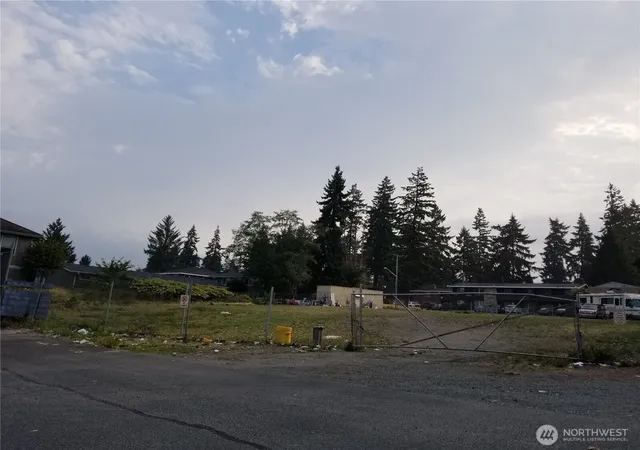 Land for sale at 31000 18th Avenue S, Federal Way, WA 98003 | MLS# NWM2427173