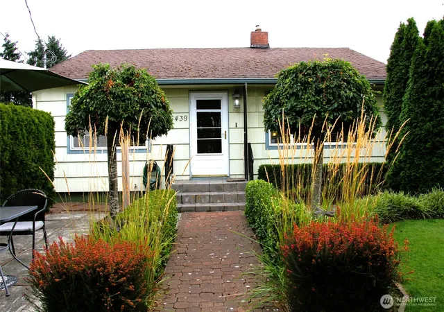 Photo 1 of Single family home for sale at 6439 S Clement Ave, Tacoma, WA 98409 | MLS# NWM2427875 | Listing updated on 2026-09-17
