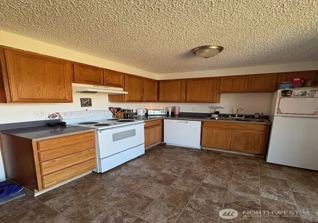 Photo 1 of Multi family home for sale at 325 N 21st Street, Mount Vernon, WA 98273 | MLS# NWM2428955 | Listing updated on 2026-09-17