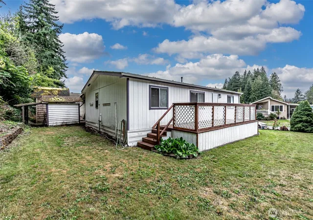 Photo 4 of Manufactured home for sale at 2263 Anadoll Ave, Enumclaw, WA 98022 | MLS# NWM2433939 | Listing updated on 2026-09-17