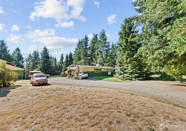 Photo 2 of Single family home for sale at 1906 164th Street S, Spanaway, WA 98387 | MLS# NWM2434585 | Listing updated on 2026-09-17