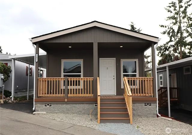 Photo 2 of Manufactured home for sale at 3421 S 182nd Street #186, Sea Tac, WA 98188 | MLS# NWM2435413 | Listing updated on 2026-09-24