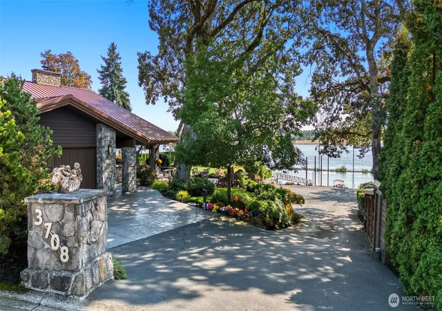 Photo 2 of Single family home for sale at 3708 Se 139 Avenue, Vancouver, WA 98683 | MLS# NWM2435502 | Listing updated on 2026-09-17