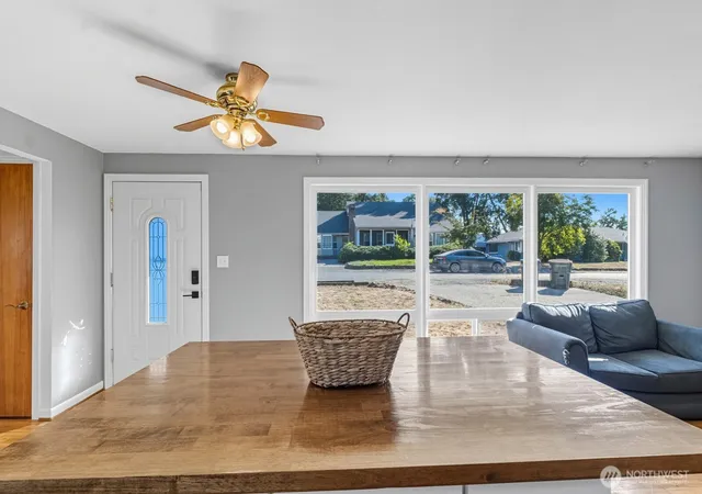 Photo 2 of Single family home for sale at 1492 Sw Kelly Ave, Chehalis, WA 98532 | MLS# NWM2436150 | Listing updated on 2026-09-25