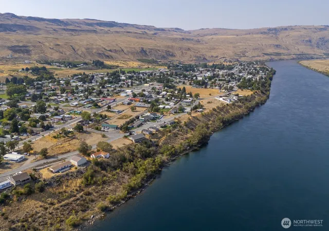 Photo 3 of Land for sale at 1921 Columbia Blvd, Bridgeport, WA 98813 | MLS# NWM2436284 | Listing updated on 2026-09-17
