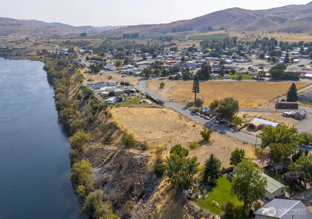 Photo 4 of Land for sale at 1751 Fairview Ave, Bridgeport, WA 98813 | MLS# NWM2436285 | Listing updated on 2026-09-17