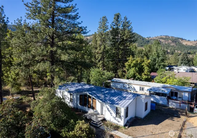 Photo 3 of Manufactured home for sale at 1221 Riverside Ave, Twisp, WA 98856 | MLS# NWM2436303 | Listing updated on 2026-09-17