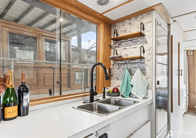 Photo 2 of Single family home for sale at 2401 N Northlake Way, Seattle, WA 98103 | MLS# NWM2436655 | Listing updated on 2026-09-17