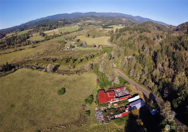 Photo 2 of Single family home for sale at 105 E Valley Rd, Skamokawa, WA 98647 | MLS# NWM2437384 | Listing updated on 2026-09-25