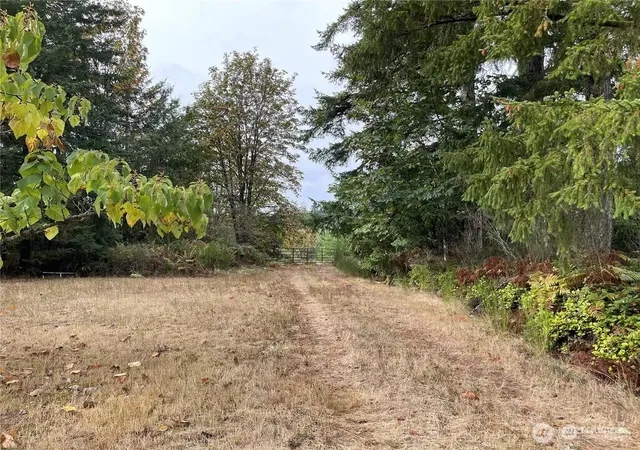 Photo 2 of Land for sale at 30 Acres Glenwood Rd Sw, Port Orchard, WA 98367 | MLS# NWM2437409 | Listing updated on 2026-09-17