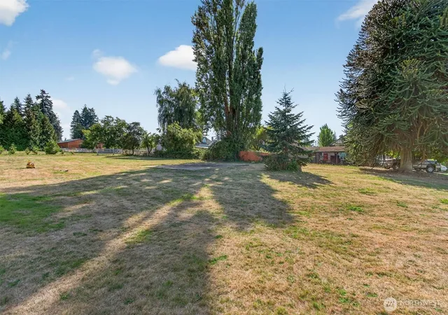 Photo 3 of Land for sale at 198 Alder St, Cathlamet, WA 98612 | MLS# NWM2439002 | Listing updated on 2026-09-17