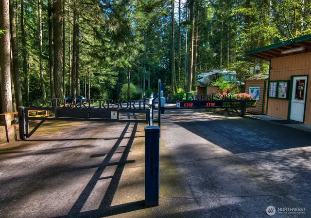 Photo 4 of Condo for sale at 1546 Reservation Rd SE #169, Olympia, WA 98513 | MLS# NWM2439418 | Listing updated on 2026-09-29