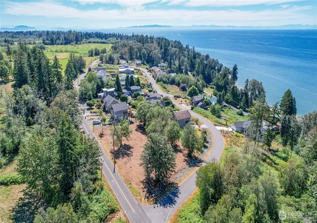 Photo 2 of Land for sale at 0 Semiahmoo Dr, Blaine, WA 98230 | MLS# NWM2439841 | Listing updated on 2026-09-29