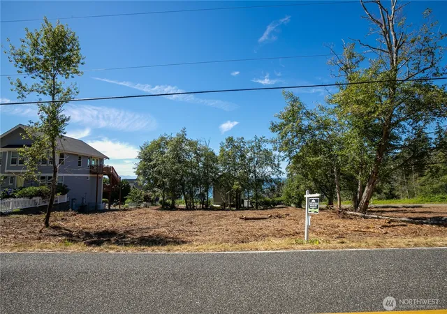 Photo 3 of Land for sale at 0 Semiahmoo Dr, Blaine, WA 98230 | MLS# NWM2439841 | Listing updated on 2026-09-29