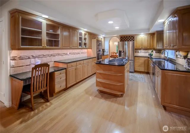 Photo 4 of Single family home for sale at 107 Springview Dr, Lynden, WA 98264 | MLS# NWM2439893 | Listing updated on 2026-09-17