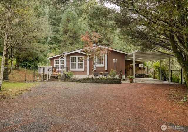 Manufactured home for sale at 4214 Wishkah Rd, Aberdeen, WA 98520 | MLS# NWM2439906