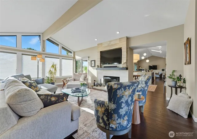 Photo 3 of Condo for sale at 839 Country Clb Rd, Walla Walla, WA 99362 | MLS# NWM2440859 | Listing updated on 2026-09-17