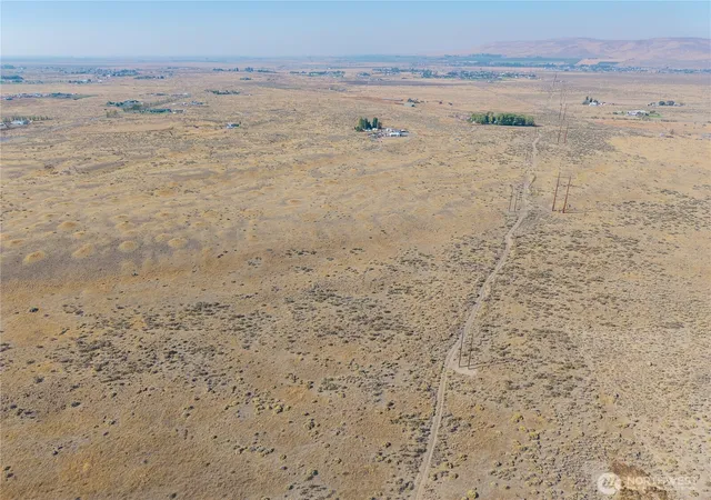 Photo 3 of Land for sale at 0 Parcel 160914002 Rd A5 NW, Ephrata, WA 98823 | MLS# NWM2440877 | Listing updated on 2026-09-17