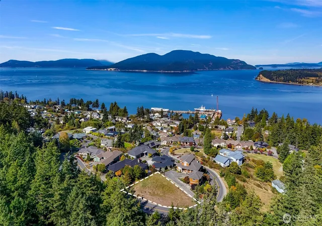 Photo 2 of Land for sale at 2904 17th Street, Anacortes, WA 98221 | MLS# NWM2440906 | Listing updated on 2026-09-17