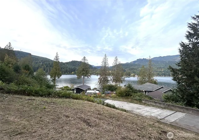 Photo 3 of Sale Pending at 715 Samish Hts Ln, Bellingham, WA 98229 | MLS# NWM2441165 | Listing updated on 2026-09-25