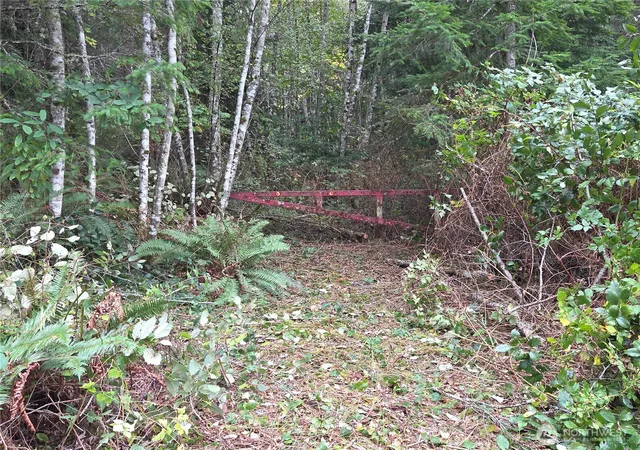 Photo 1 of Land for sale at 0 W Xxx Dry Lake Rd, Camano Island, WA 98282 | MLS# NWM2442396 | Listing updated on 2026-09-17