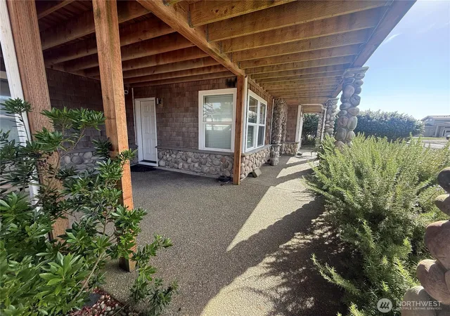 Photo 3 of Single family home for sale at 35210 F Pl, Ocean Park, WA 98640 | MLS# NWM2442457 | Listing updated on 2026-09-17