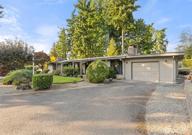 Photo 2 of Condo for sale at 3421 East 99th #3421, Edgewood, WA 98371 | MLS# NWM2442562 | Listing updated on 2026-09-17