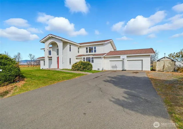 Photo 1 of Single family home for sale at 430 N Gail Rd, Ellensburg, WA 98926 | MLS# NWM2443197 | Listing updated on 2026-09-17