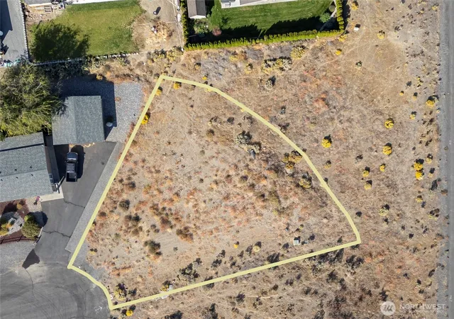 Land for sale at 310 SW Buttercup Ln, Mattawa, WA 99349 | MLS# NWM2443227
