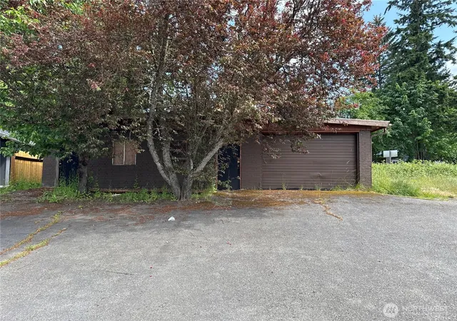Photo 1 of Land for sale at 2723 Lincoln Ave Se, Port Orchard, WA 98366 | MLS# NWM2443690 | Listing updated on 2026-09-17