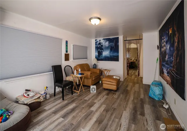 Photo 3 of Single family home for sale at 2735 Wishkah Rd, Aberdeen, WA 98520 | MLS# NWM2443746 | Listing updated on 2026-09-24