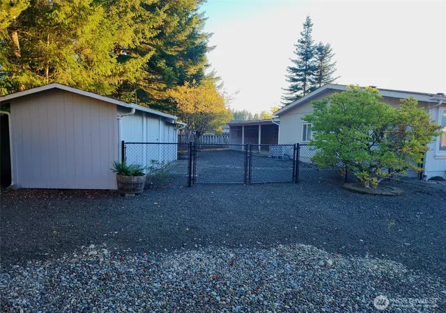 Photo 3 of Contingent at 19 Christmas Tree Ln, Shelton, WA 98584 | MLS# NWM2444106 | Listing updated on 2026-09-17