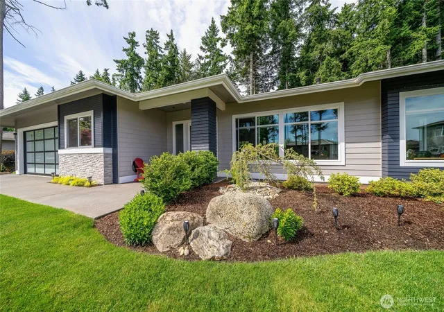 Photo 3 of Single family home for sale at 5469 Wood Duck Loop, Blaine, WA 98230 | MLS# NWM2444319 | Listing updated on 2026-09-17