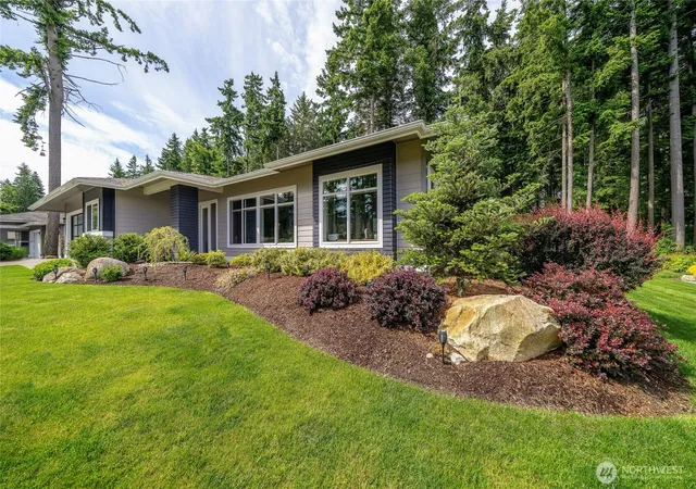 Photo 4 of Single family home for sale at 5469 Wood Duck Loop, Blaine, WA 98230 | MLS# NWM2444319 | Listing updated on 2026-09-17