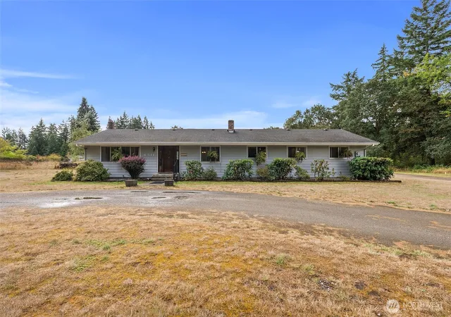 Photo 2 of Single family home for sale at 6511 203rd Avenue Sw, Centralia, WA 98531 | MLS# NWM2444353 | Listing updated on 2026-09-17