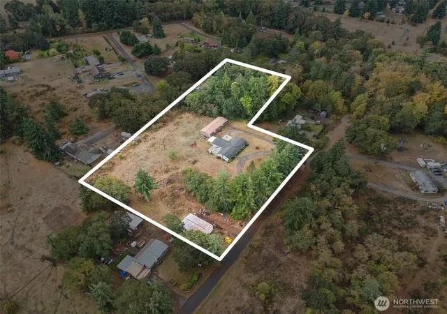 Photo 4 of Single family home for sale at 6511 203rd Avenue SW, Centralia, WA 98531 | MLS# NWM2444353 | Listing updated on 2026-09-17