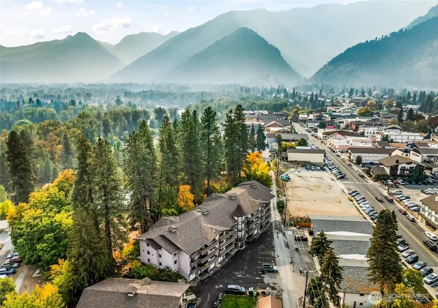 Photo 3 of Condo for sale at 325 Division St #207, Leavenworth, WA 98826 | MLS# NWM2444652 | Listing updated on 2026-10-01