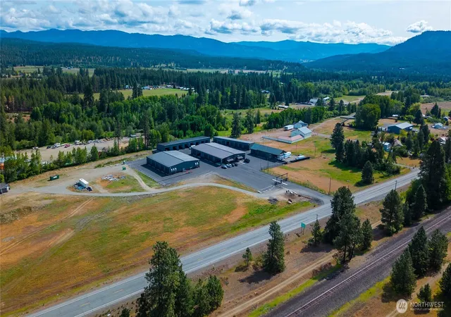 Photo 3 of Condo for sale at 4081 Sr 970 #B5, Cle Elum, WA 98922 | MLS# NWM2444749 | Listing updated on 2026-09-17