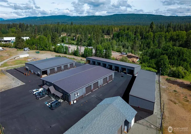Photo 4 of Condo for sale at 4081 Sr 970 #B5, Cle Elum, WA 98922 | MLS# NWM2444749 | Listing updated on 2026-09-17
