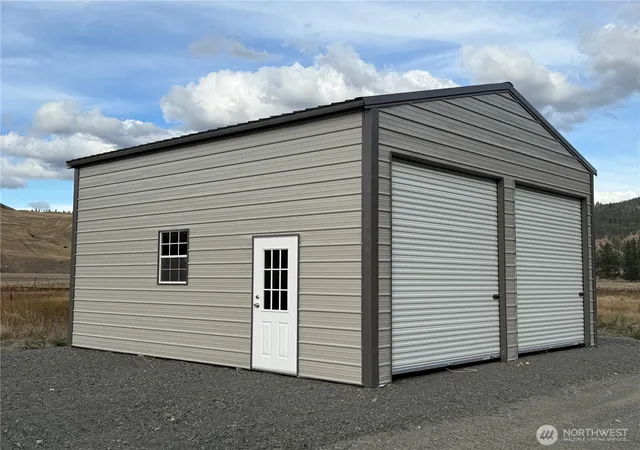 Photo 1 of Land for sale at 17 Sorona Way E, Tonasket, WA 98855 | MLS# NWM2445302 | Listing updated on 2026-09-17