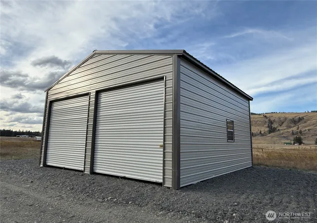 Photo 3 of Land for sale at 17 Sorona Way E, Tonasket, WA 98855 | MLS# NWM2445302 | Listing updated on 2026-09-17