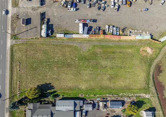 Photo 1 of Land for sale at 4504 Ocean Beach Hwy, Longview, WA 98632 | MLS# NWM2445917 | Listing updated on 2026-09-17