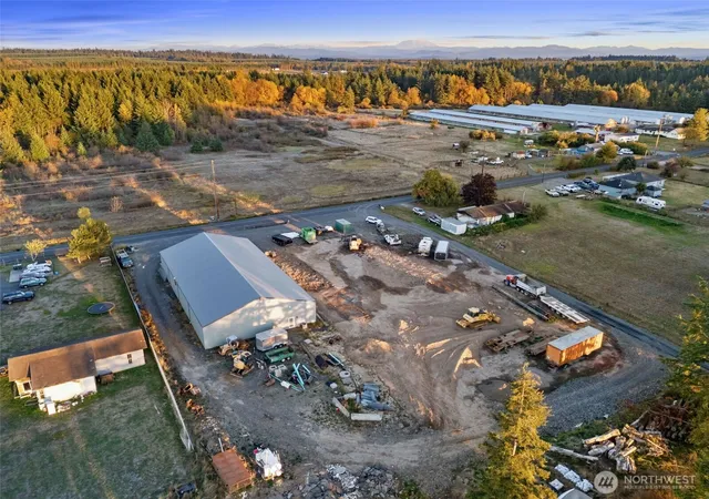 Photo 3 of Single family home for sale at 316 Meier Rd, Winlock, WA 98596 | MLS# NWM2446438 | Listing updated on 2026-09-17